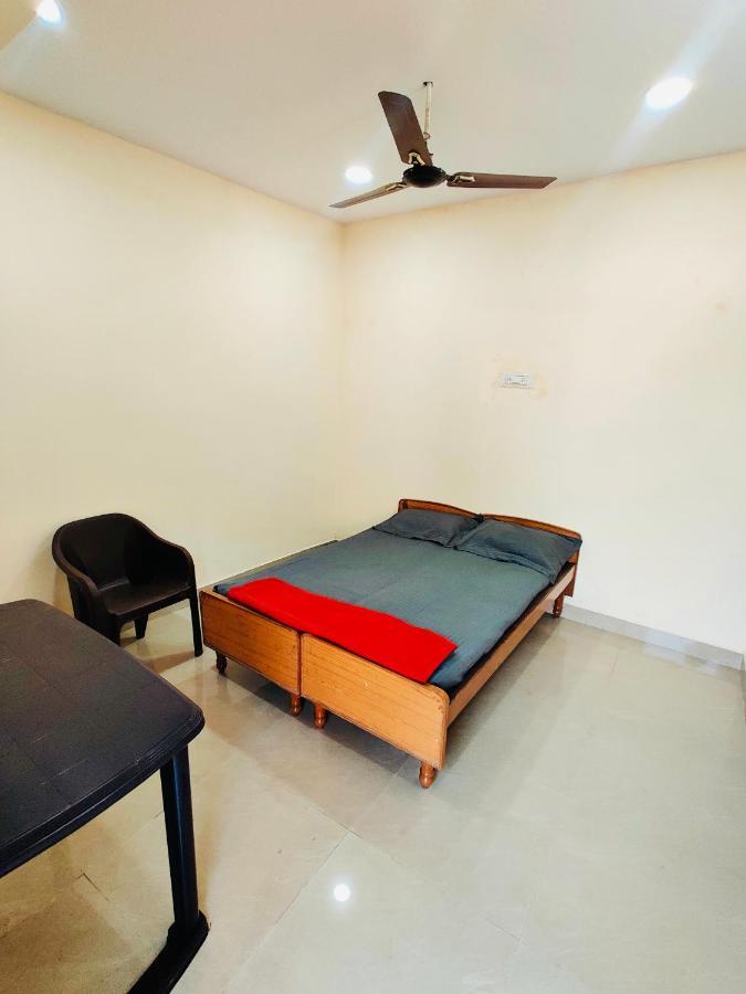 Budgetstar Lodge Hostel Hyderabad
